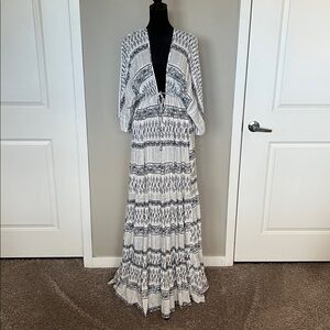 Olivaceous - Black/Navy/White Patterned Maxi Dress
